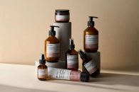 Miracol organic pentru bucle: cum salvezi părul creț, uscat și decolorat cu gama INSIGHT