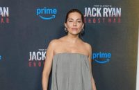 Sienna Miller a purtat Calvin Klein Collection la premiera NYC "Jack Ryan: Ghost War"