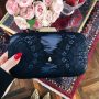 Clutch-ul de matase – accesoriul preferat al vedetelor din Romania