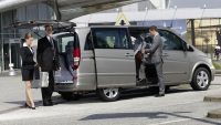 Calatoriti alaturi de Lukadi Transport cu transport persoane aeroport