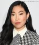 Awkwafina a purtat o ținută TommyXZendaya la petrecerea cu ceai BAFTA
