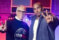 Tommy Hilfiger a adus TOMMYNOW la Londra impreuna cu Lewis Hamilton si H.E.R. pentru o celebrare a sustenabilitatii, inclusivitatii si diversitatii