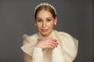 Larisa Tănase: “Nu se mai poartă sprâncenele pătrate”