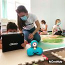 Învățare distractivă cu roboți – noul trend în cursurile de programare pentru copii