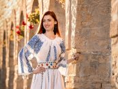 Poti atrage privirile si sa fii in centrul atentiei purtand o ie traditionala