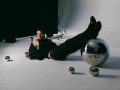 Calvin Klein întâmpină sezonul Sărbătorilor de Iarnă cu Hailey Bieber și Brandon Flynn