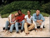 Look-uri de vară pentru Ea și El: Recomandări stilate de la Tommy Hilfiger